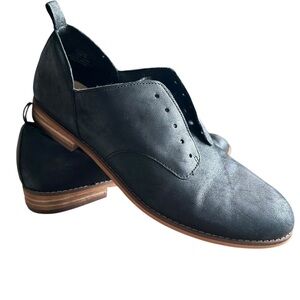 Lucky Brand Ednah Laceless Oxford